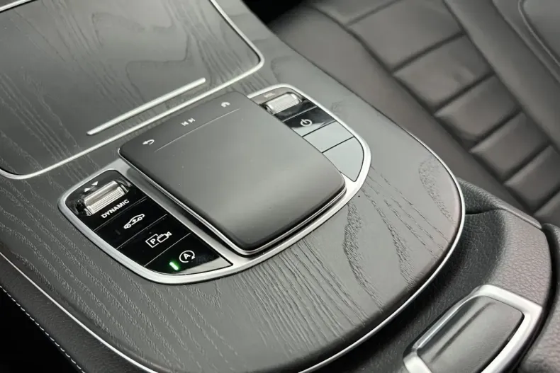 Mercedes-Benz CLS 450 din 2021 cu 100.000 km - oferta MER125445 - foto 23