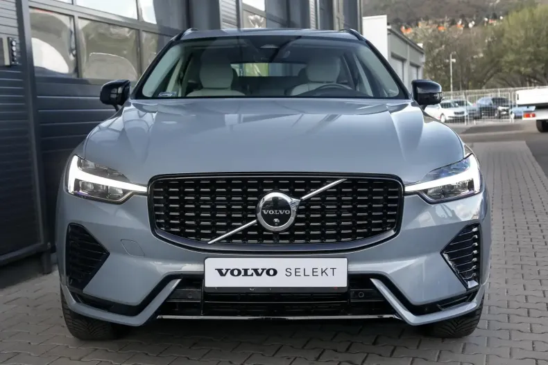 Volvo XC60 din 2023 cu 6.067 km - oferta VOL125446 - foto 11