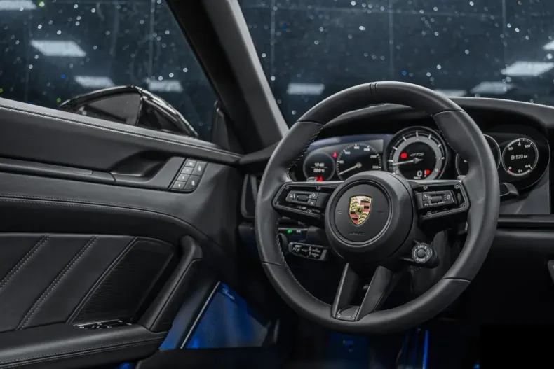 Porsche 992 din 2024 cu 1.500 km - oferta POR125447 - foto 10