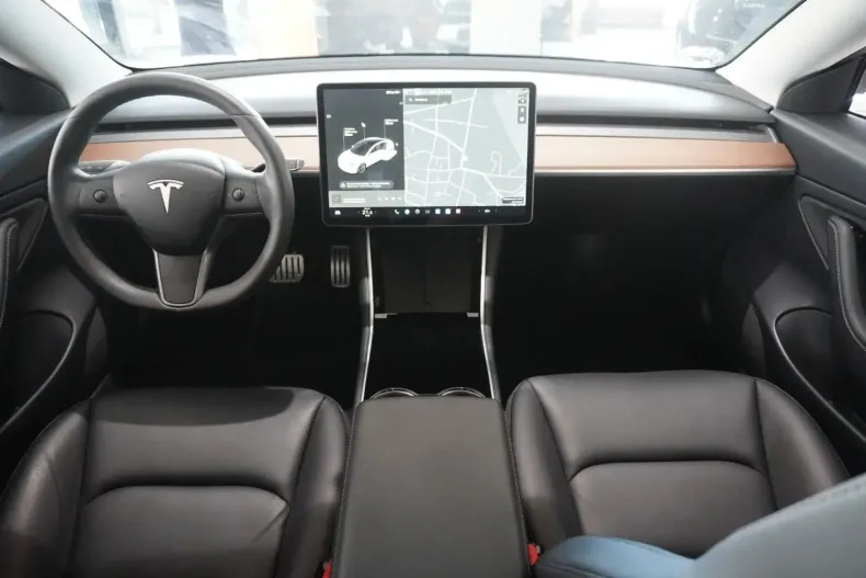 Tesla Model 3 din 2020 cu 35.000 km - oferta TES125449 - foto 7