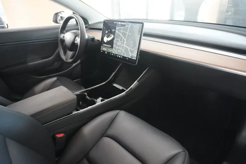 Tesla Model 3 din 2020 cu 35.000 km - oferta TES125449 - foto 8