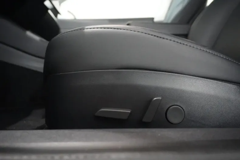 Tesla Model 3 din 2020 cu 35.000 km - oferta TES125449 - foto 12