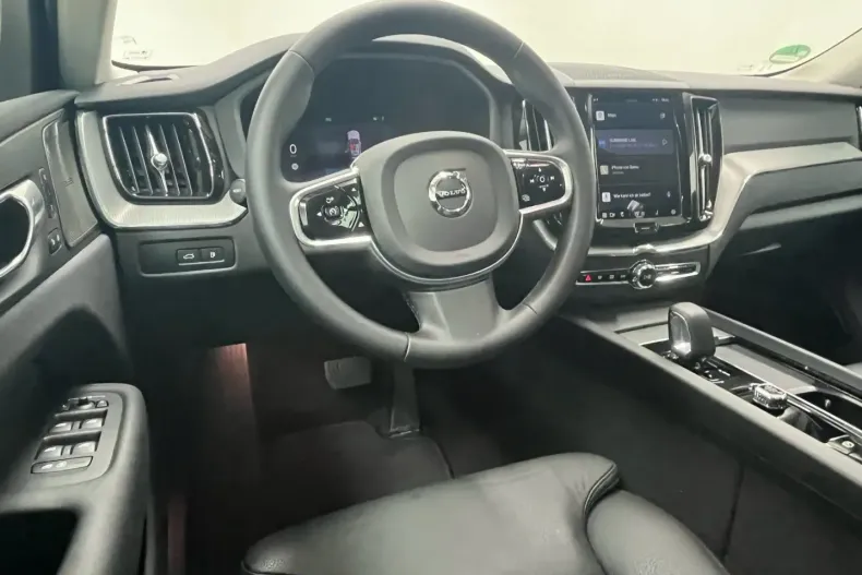 Volvo XC60 din 2023 cu 18.900 km - oferta VOL125453 - foto 14