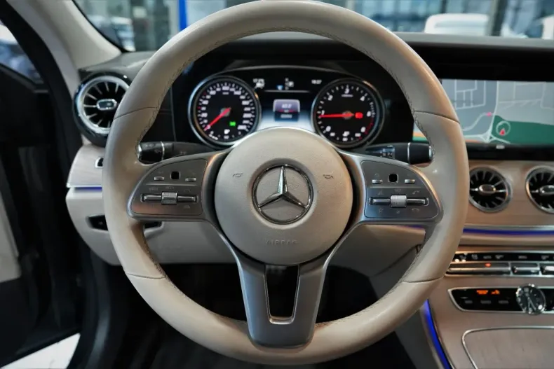 Mercedes-Benz CLS 300 din 2020 cu 56.000 km - oferta MER125454 - foto 16