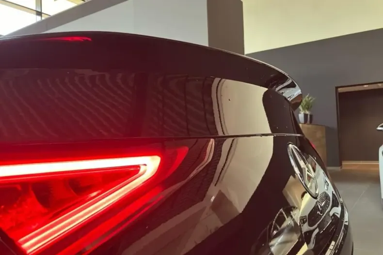 Mercedes-Benz CLS 220 din 2023 cu 12.300 km - oferta MER125455 - foto 8