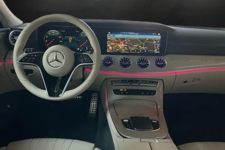 Mercedes-Benz CLS 220 din 2023 cu 12.300 km - oferta MER125455 - foto 11