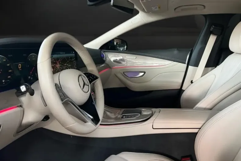 Mercedes-Benz CLS 220 din 2023 cu 12.300 km - oferta MER125455 - foto 12