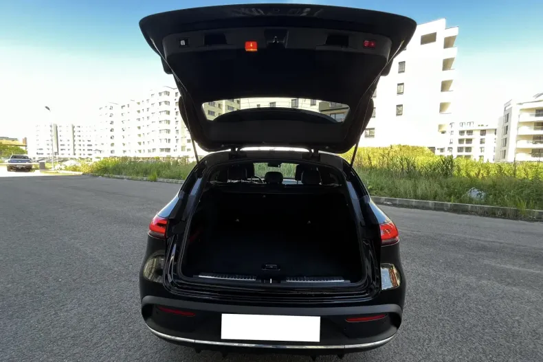 Mercedes-Benz EQC din 2020 cu 34.000 km - oferta MER125458 - foto 11