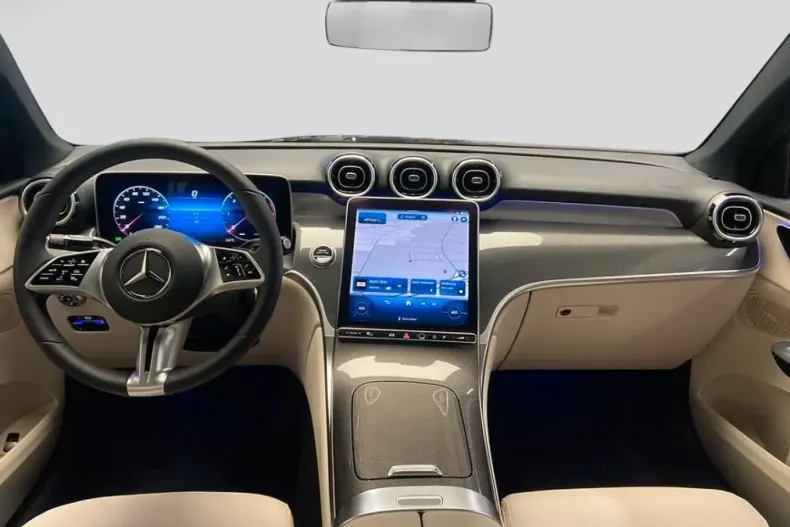 Mercedes-Benz GLC 220 din 2024 cu 6.000 km - oferta MER125459 - foto 9