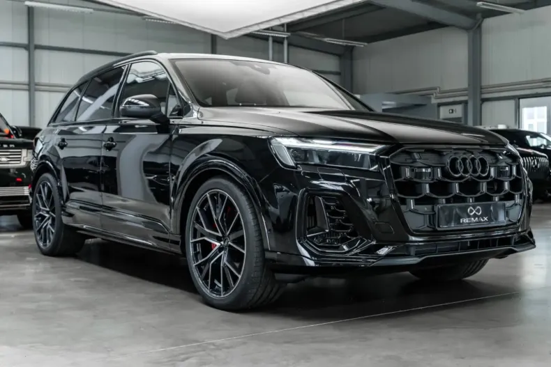 Audi Q7 din 2024 cu 3.000 km - oferta AUD125462 - foto 1