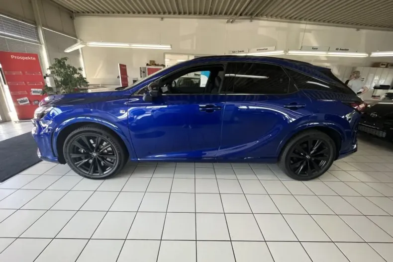 Lexus RX 500 din 2023 cu 5.500 km - oferta LEX125463 - foto 2