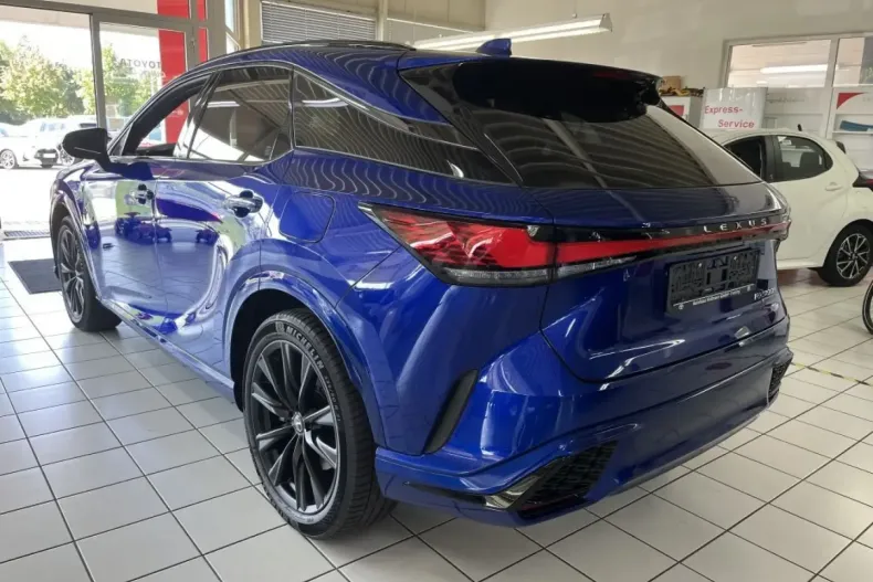 Lexus RX 500 din 2023 cu 5.500 km - oferta LEX125463 - foto 3