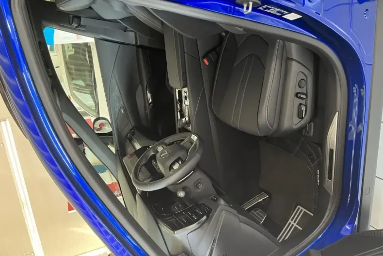 Lexus RX 500 din 2023 cu 5.500 km - oferta LEX125463 - foto 11