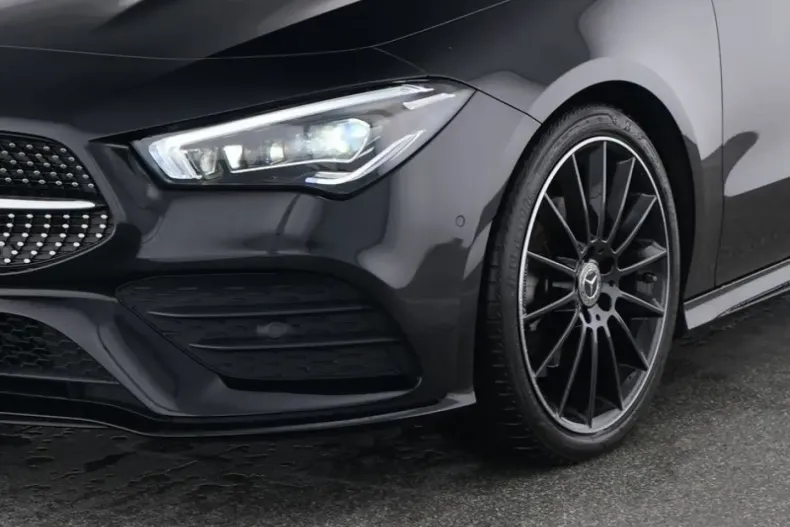 Mercedes-Benz CLA 200 din 2022 cu 20.262 km - oferta MER125468 - foto 2