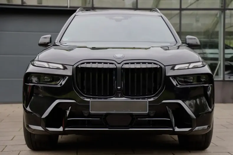 BMW X7 din 2024 cu 4.500 km - oferta BMW125474 - foto 1