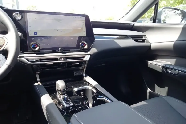 Lexus RX 350 din 2024 cu 1 km - oferta LEX125475 - foto 10