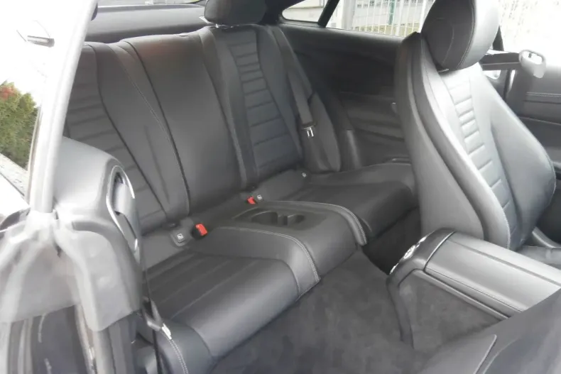 Mercedes-Benz E 450 din 2021 cu 42.000 km - oferta MER125481 - foto 7