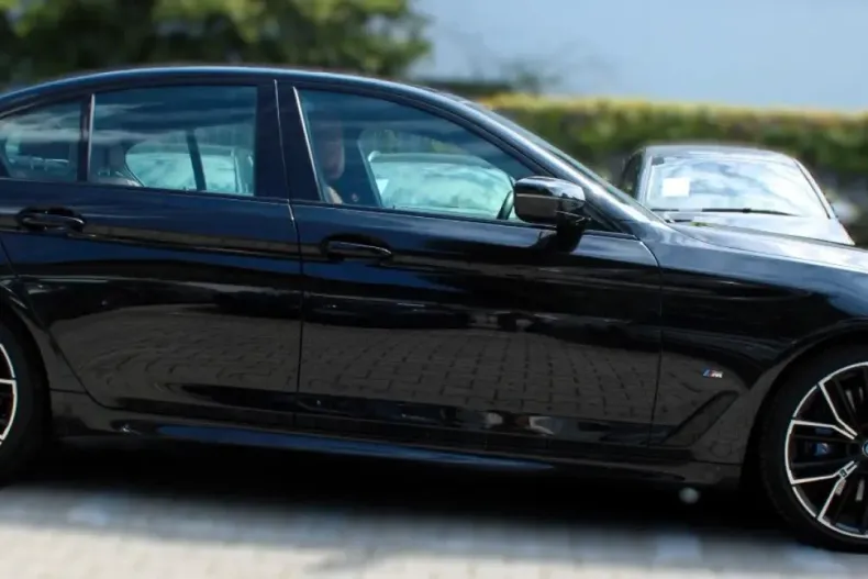 BMW 530 din 2022 cu 20.300 km - oferta BMW125483 - foto 6