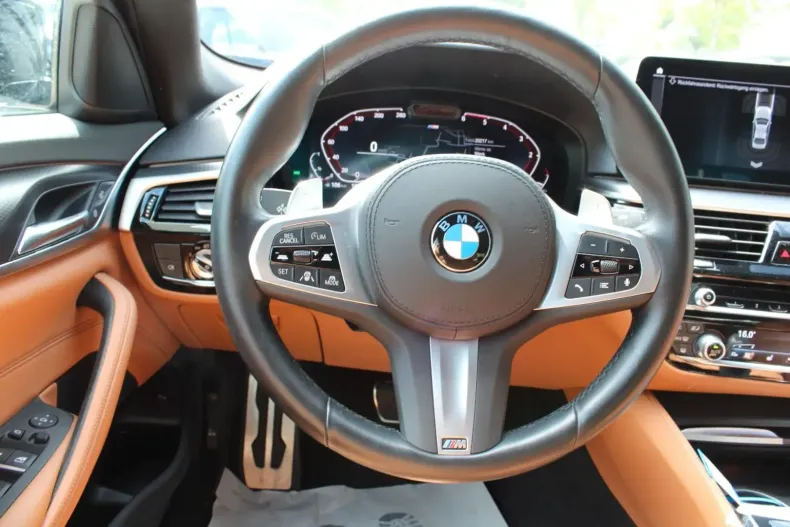 BMW 530 din 2022 cu 20.300 km - oferta BMW125483 - foto 13