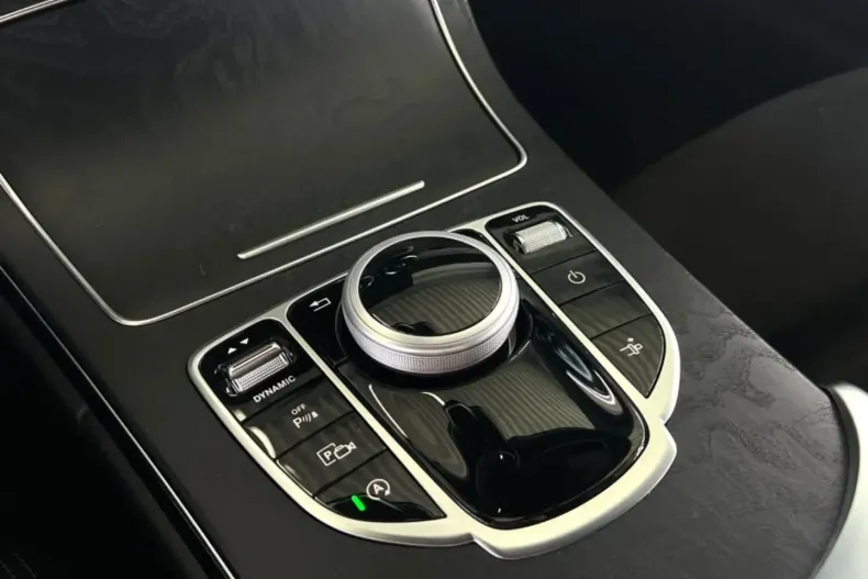 Mercedes-Benz C 220 din 2020 cu 98.000 km - oferta MER125488 - foto 21