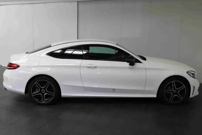 Mercedes-Benz C 200 din 2021 cu 21.300 km - oferta MER125489 - foto 6