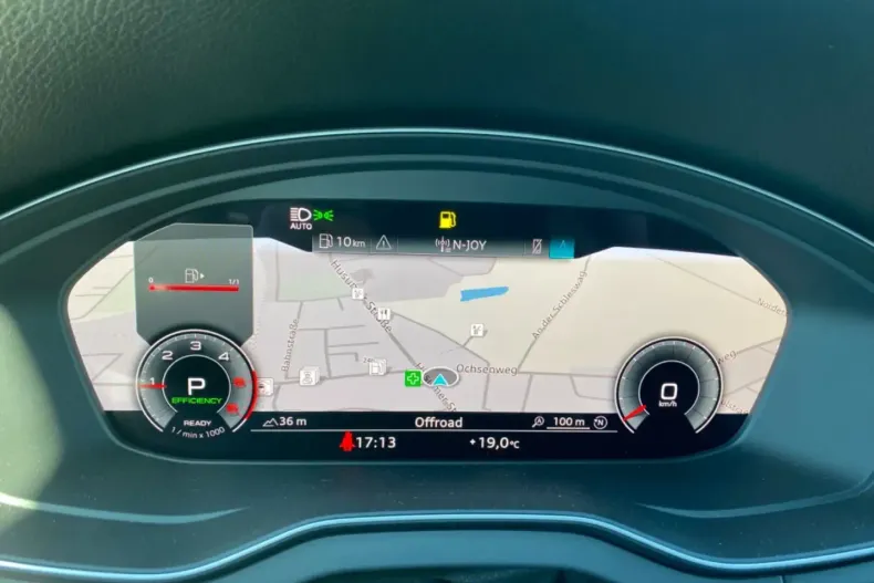 Audi Q5 din 2024 cu 1.025 km - oferta AUD125495 - foto 9