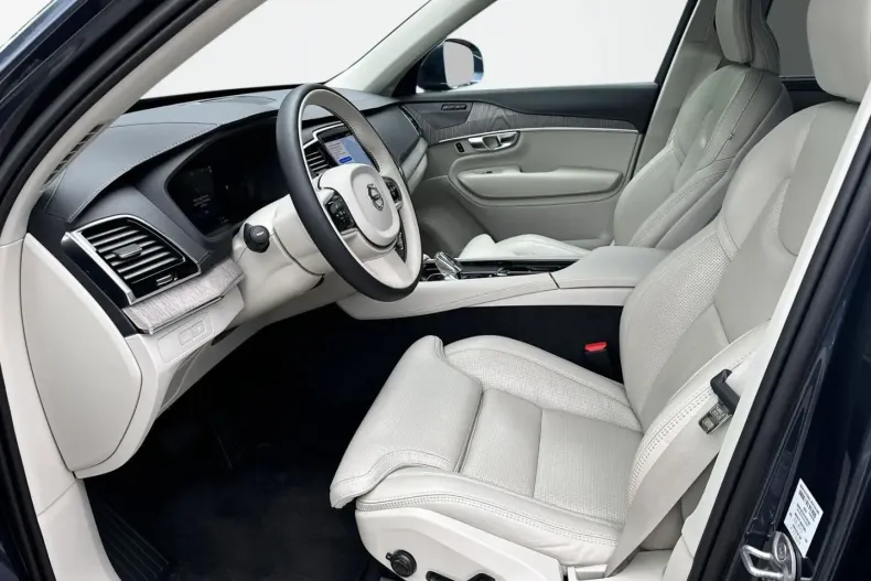 Volvo XC90 din 2022 cu 11.200 km - oferta VOL125500 - foto 11