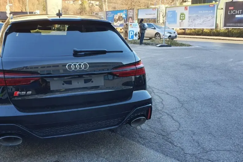 Audi RS6 din 2023 cu 6.800 km - oferta AUD125504 - foto 6