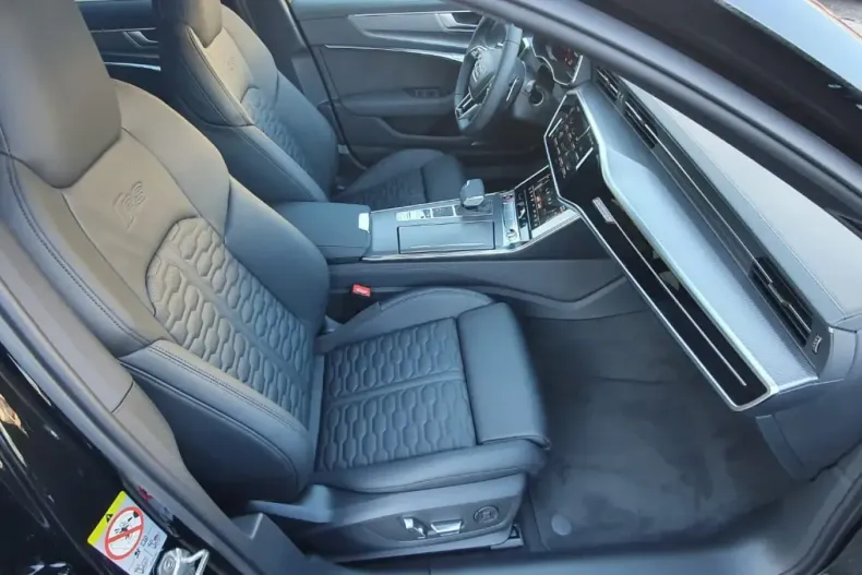 Audi RS6 din 2023 cu 6.800 km - oferta AUD125504 - foto 16