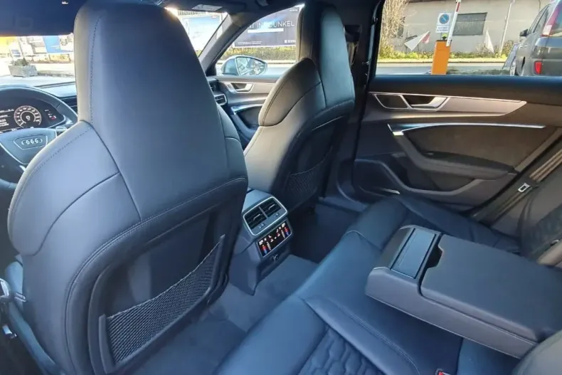 Audi RS6 din 2023 cu 6.800 km - oferta AUD125504 - foto 18