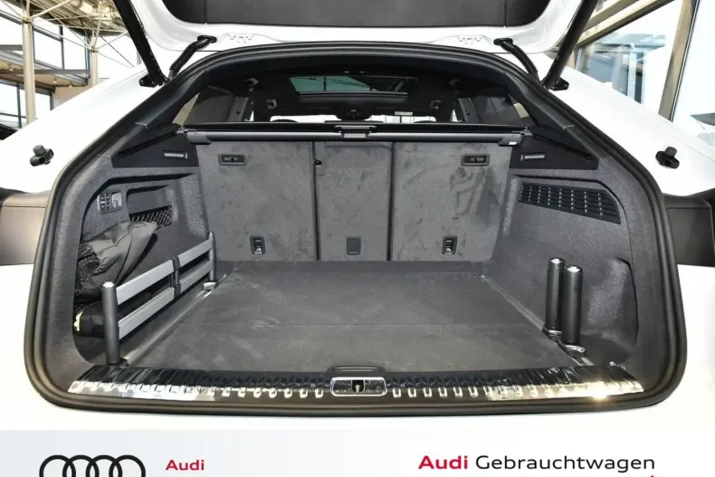 Audi Q8 din 2024 cu 11.900 km - oferta AUD125507 - foto 6