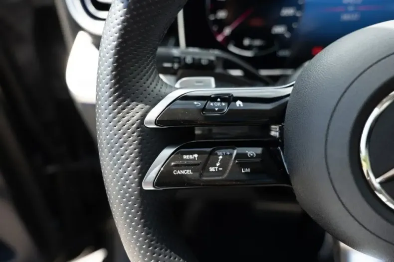 Mercedes-Benz GLC 220 din 2023 cu 36.500 km - oferta MER125512 - foto 12