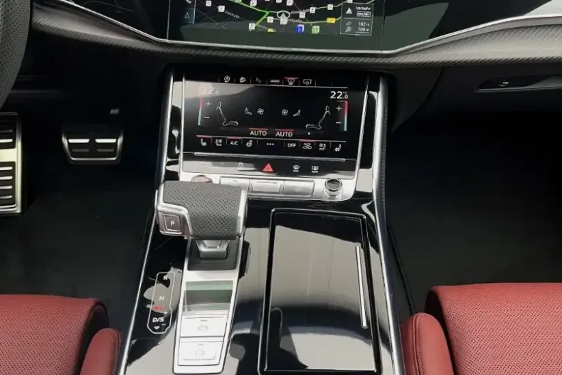 Audi SQ8 din 2024 cu 18 km - oferta AUD125513 - foto 9