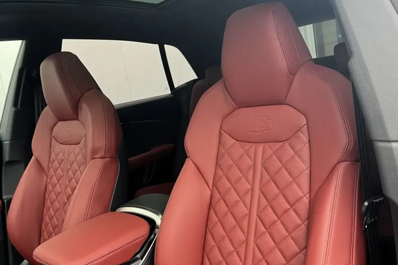 Audi SQ8 din 2024 cu 18 km - oferta AUD125513 - foto 26