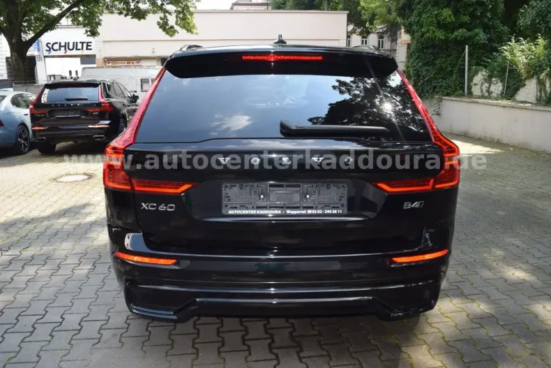 Volvo XC60 din 2022 cu 47.600 km - oferta VOL125516 - foto 7