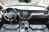 Volvo XC60 din 2022 cu 47.600 km - oferta VOL125516 - foto 17