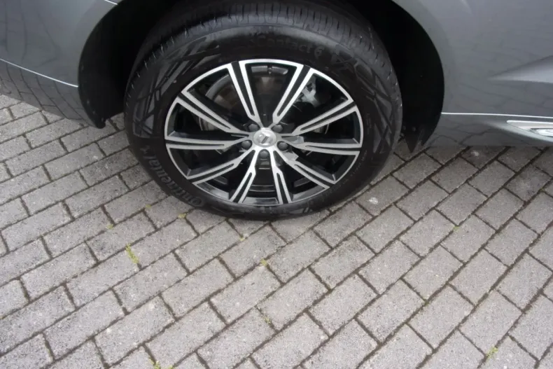 Volvo XC60 din 2021 cu 47.300 km - oferta VOL125517 - foto 10