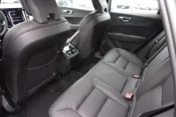 Volvo XC60 din 2021 cu 47.300 km - oferta VOL125517 - foto 13