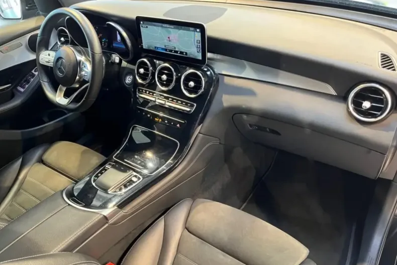 Mercedes-Benz GLC 220 din 2020 cu 113.000 km - oferta MER125518 - foto 5