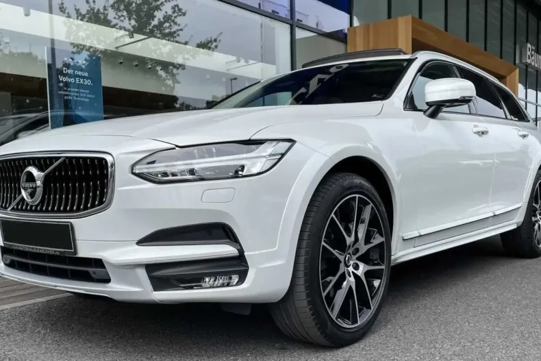 Volvo V90 Cross Country din 2020 cu 79.700 km - oferta VOL125524 - foto 1