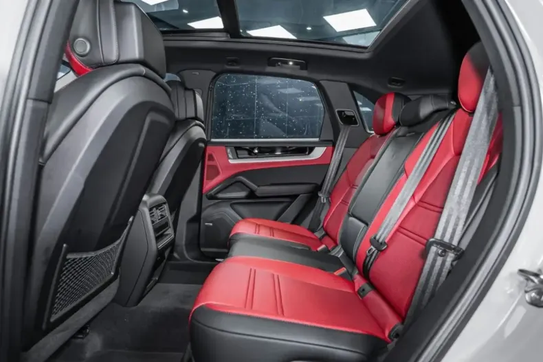 Porsche Cayenne din 2024 cu 0 km - oferta POR125526 - foto 17