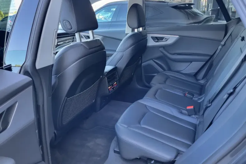 Audi Q8 din 2022 cu 40.850 km - oferta AUD125527 - foto 24