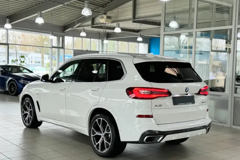 BMW X5 din 2021 cu 46.800 km - oferta BMW125531 - foto 4