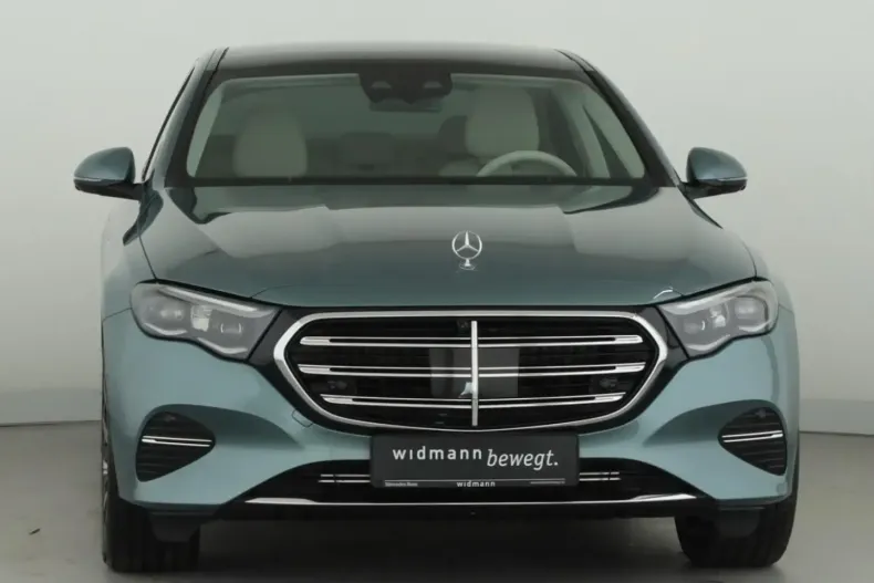 Mercedes-Benz E 200 din 2024 cu 6.000 km - oferta MER125535 - foto 2