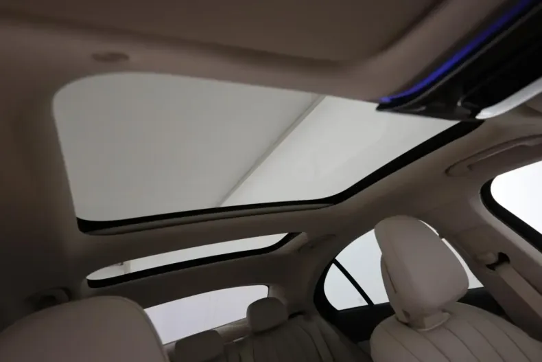 Mercedes-Benz E 200 din 2024 cu 6.000 km - oferta MER125535 - foto 14