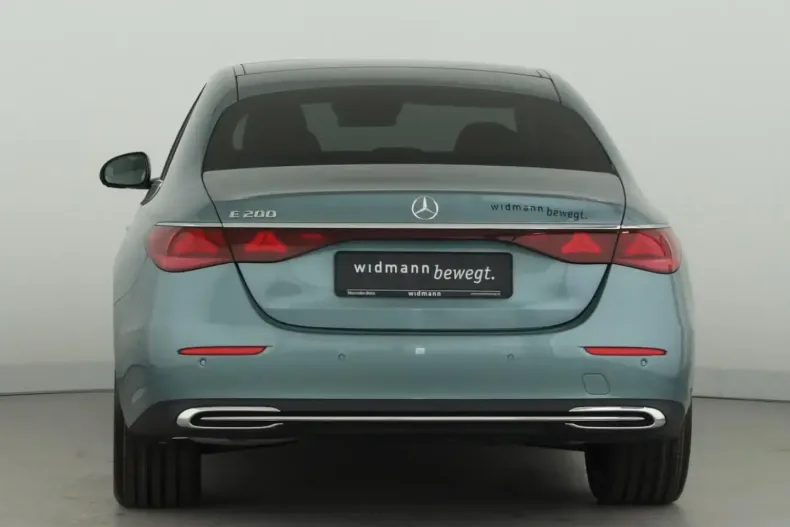 Mercedes-Benz E 200 din 2024 cu 6.000 km - oferta MER125535 - foto 24