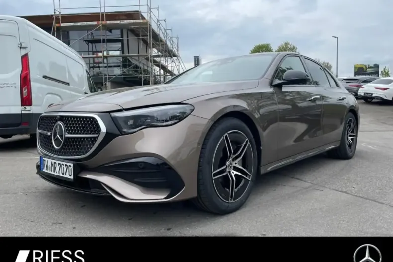 Mercedes-Benz E 220 din 2024 cu 9.000 km - oferta MER125536 - foto 2