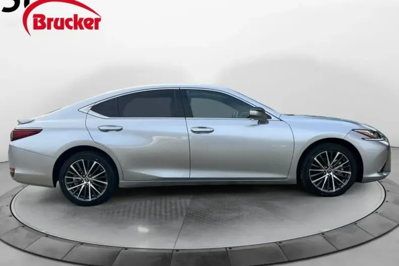 Lexus ES 300 din 2023 cu 45.000 km - oferta LEX125540 - foto 6