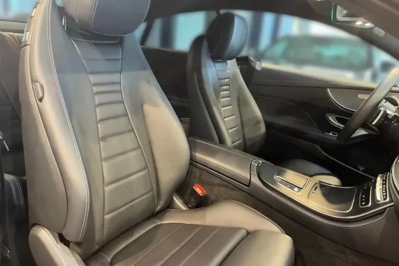 Mercedes-Benz E 220 din 2023 cu 16.600 km - oferta MER125543 - foto 8