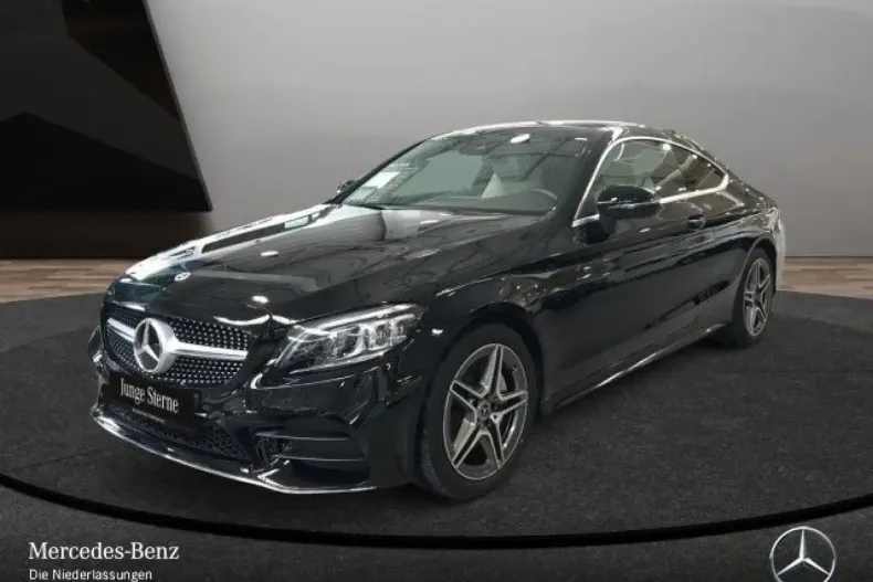 Mercedes-Benz C 300 din 2022 cu 17.700 km - oferta MER125544 - foto 2